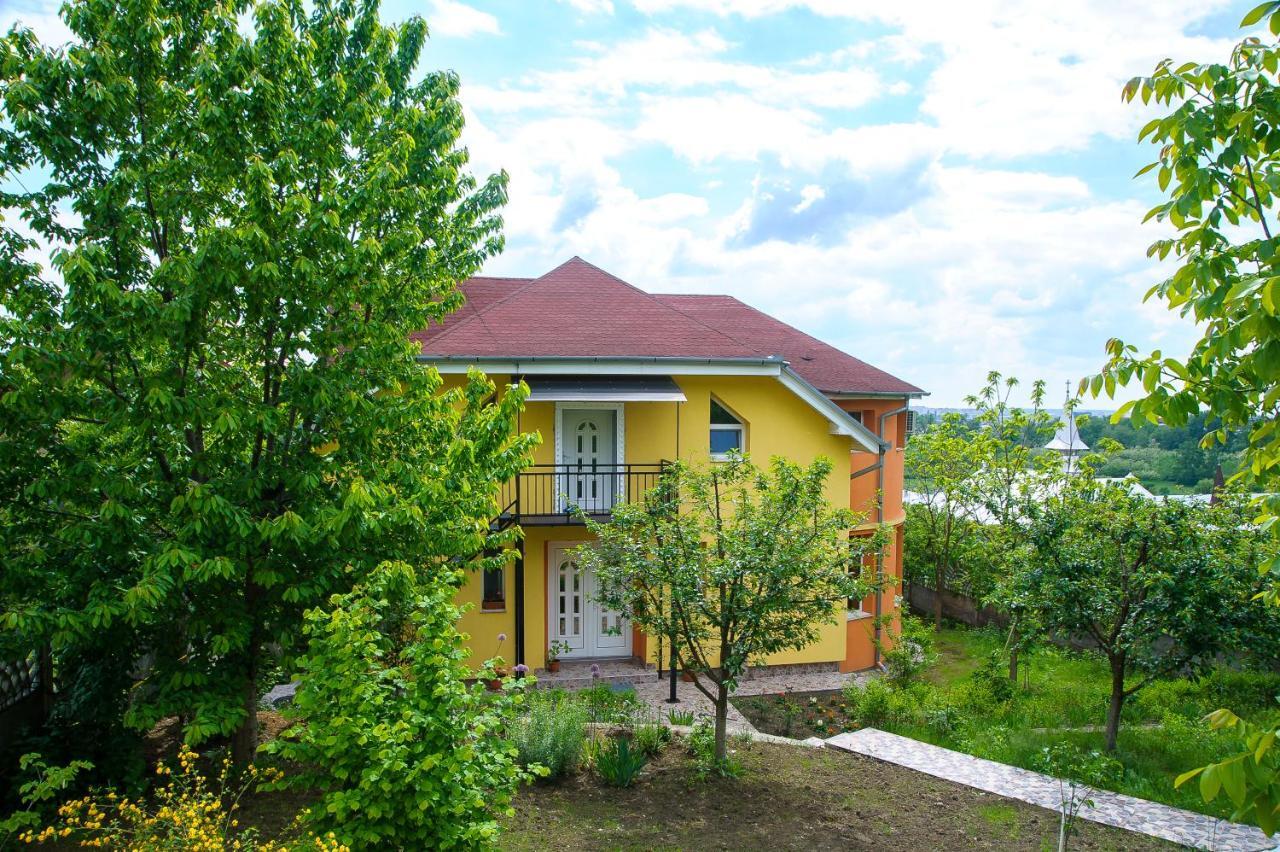Casa Liana Hotell Oradea Exteriör bild