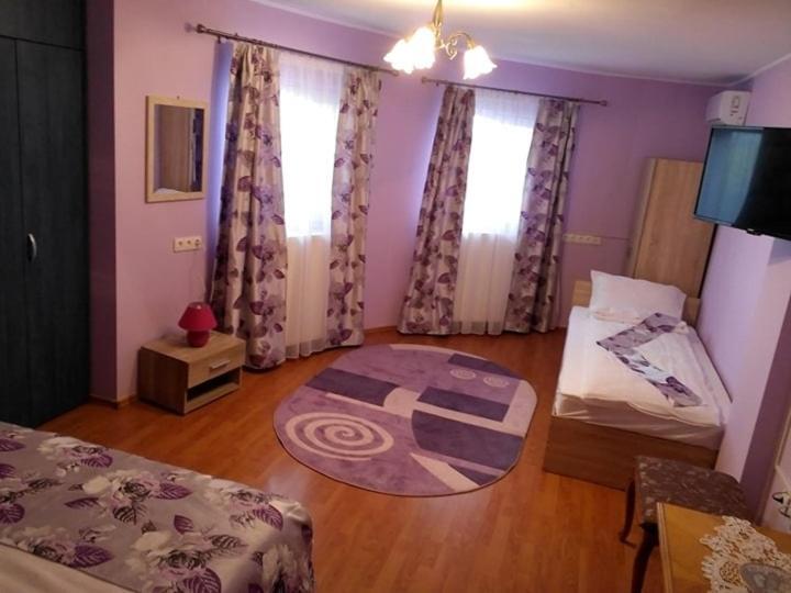 Casa Liana Hotell Oradea Exteriör bild
